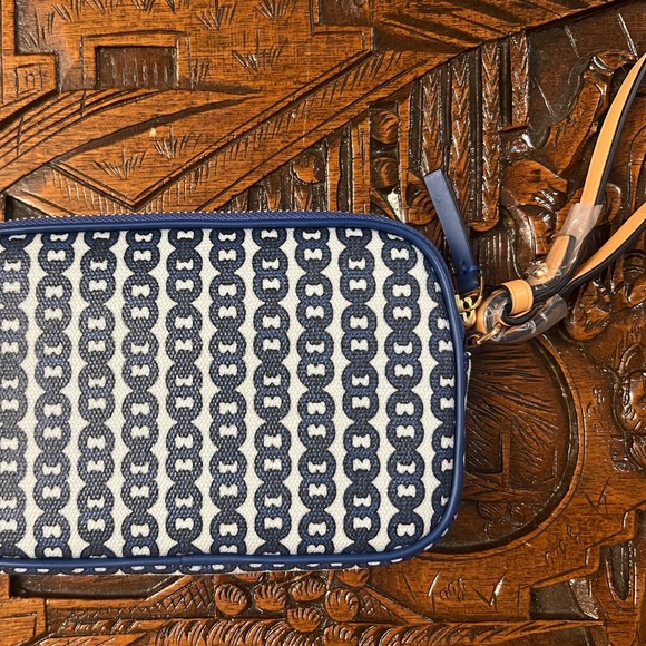 NWT AUTHENTIC TORY BURCH Gemini Link Wristlet Wallet - Picture 8 of 10